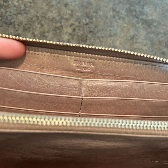 Prada Milano Gift Ribbon Zip Around Long Wallet with Authentication Card - Picture 12 of 15